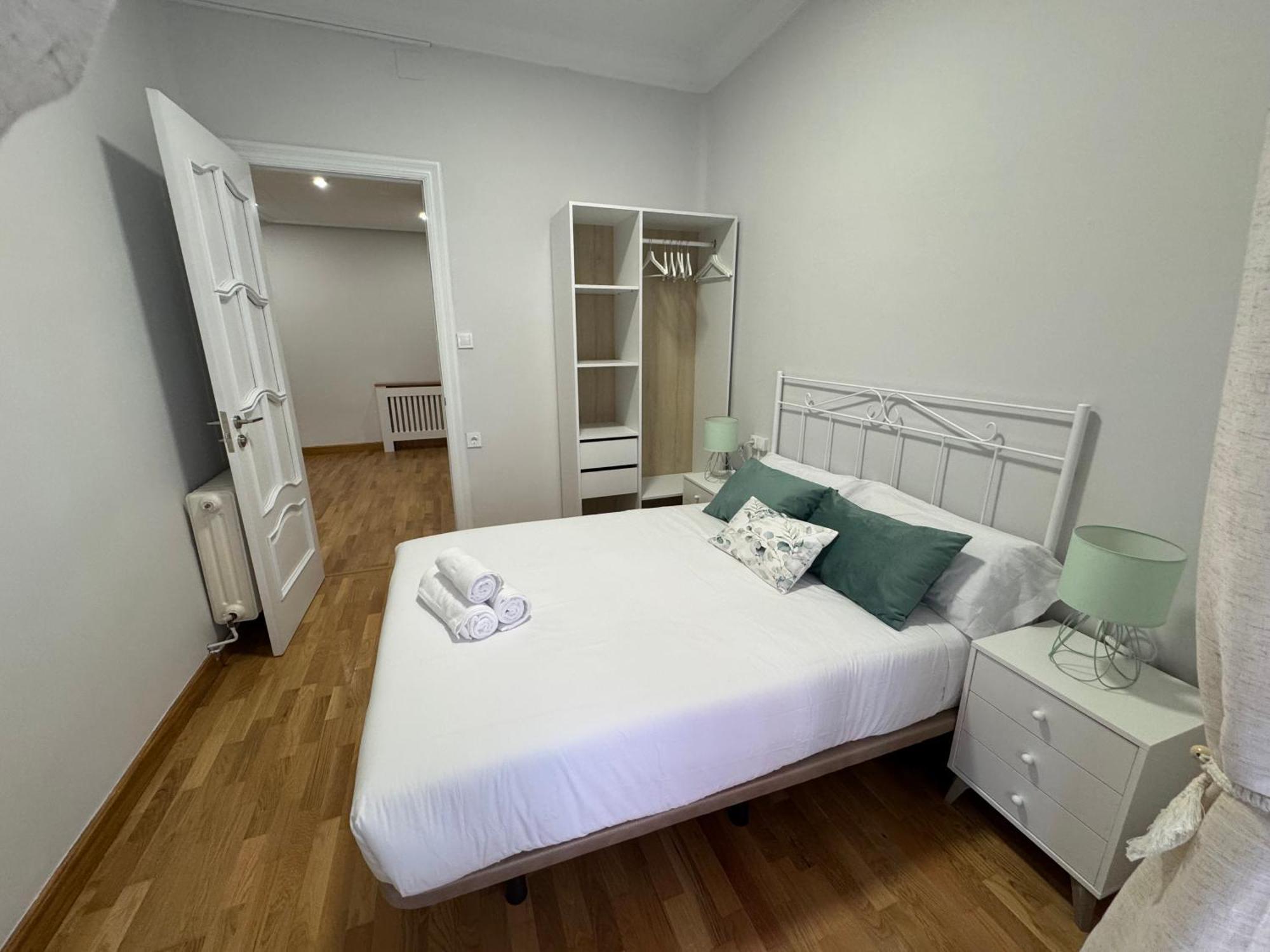 Rioja Centro Ayuntamiento By Apartamentos Logroño Kültér fotó