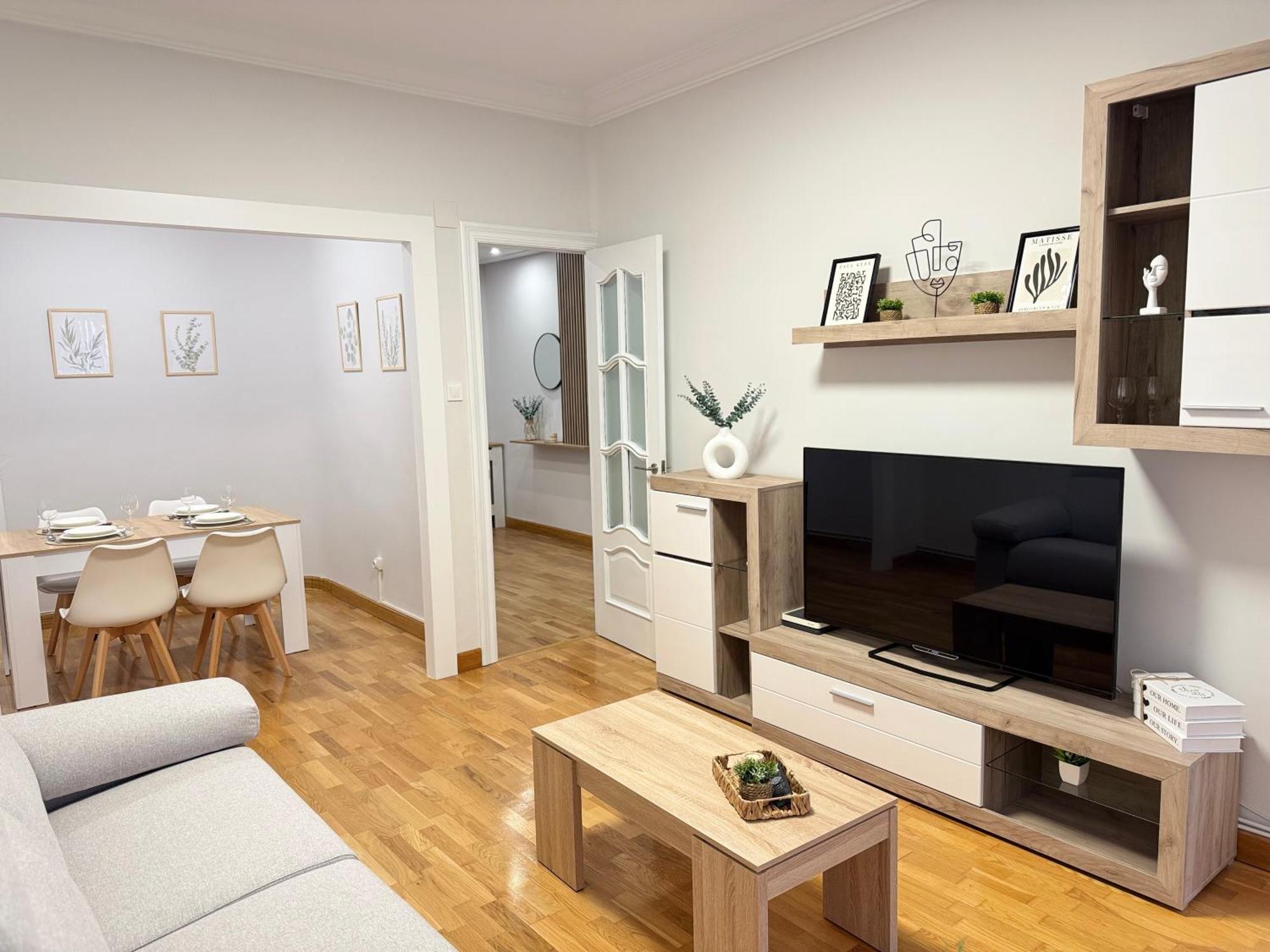 Rioja Centro Ayuntamiento By Apartamentos Logroño Kültér fotó